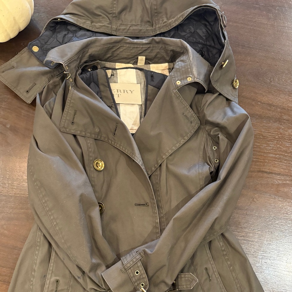 Burberry Brit Classic Trench Coat in Military Green